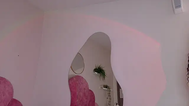 memphiswilliam online show from October 29, 3:22 am