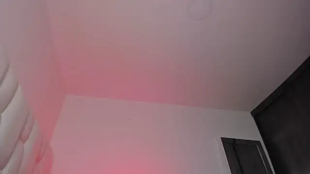 evaevanscute online show from April 18, 12:57 am