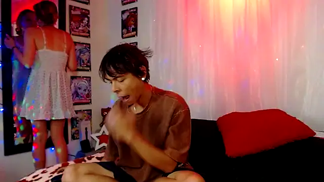 KokoAndRin online show from July 27, 10:18 pm