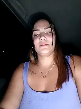 Snapshot of camiysebas21 chatting on October 21, 2:26 am camiysebas21 online show from October 21, 2:26 am