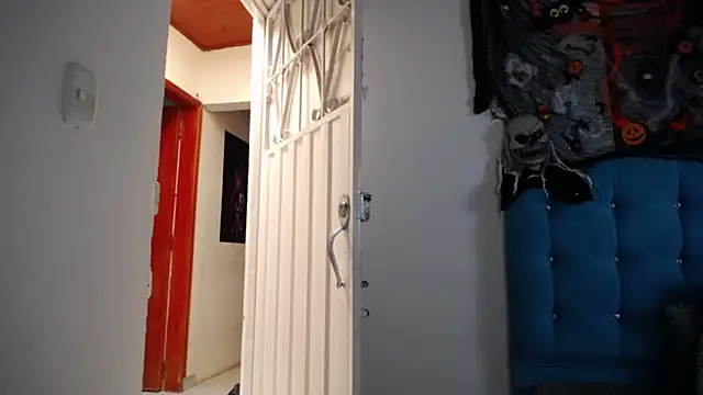 sweet skylove  online show from October 7, 3:27 pm