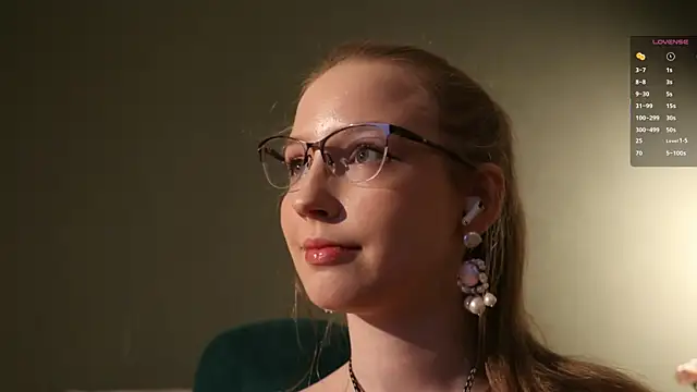 steffania- online show from April 20, 3:26 pm