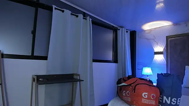 GiselOrtiz online show from April 6, 10:38 am