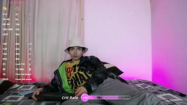 Snapshot of Pinkandyellowpokemon chatting on September 16, 4:09 am Pinkandyellowpokemon online show from September 16, 4:09 am