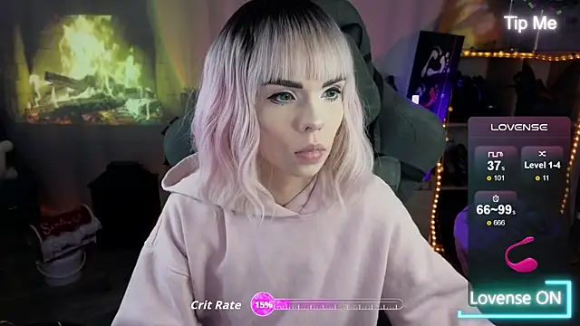 Kerry Kirk online show from December 13, 10:27 pm