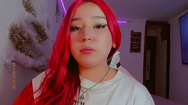 madisonx17 online show from December 15, 10:37 pm