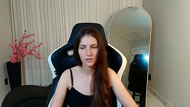 upssnowy online show from October 15, 11:51 pm