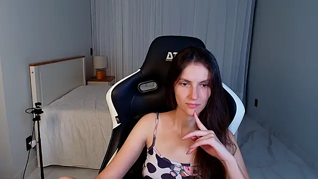 upssnowy online show from March 9, 10:24 pm