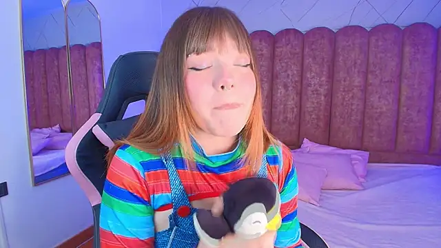 Fluffy Bubble21 online show from April 17, 4:25 am