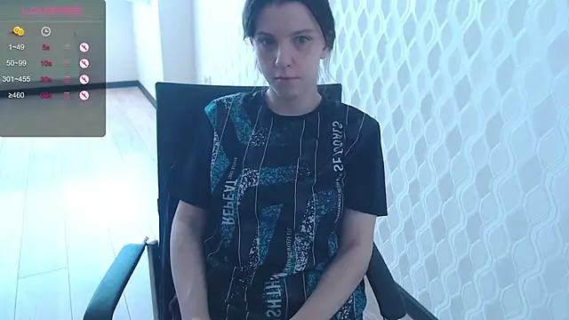 LisaHeart online show from May 9, 8:38 am