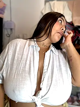 Michellesexxy online show from October 30, 1:08 am