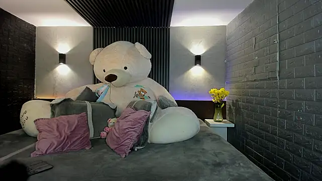 magic marg online show from March 18, 10:04 pm