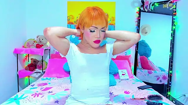 Snapshot of Candy_Candy__ chatting on October 13, 4:15 am Candy Candy online show from October 13, 4:15 am