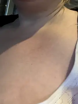 jusichka online show from February 21, 6:41 pm