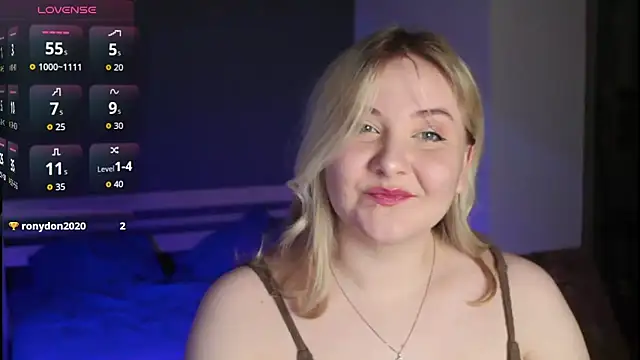 sensual girrrl online show from April 7, 11:29 pm