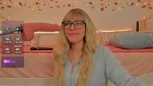 estivalae online show from October 28, 12:11 pm