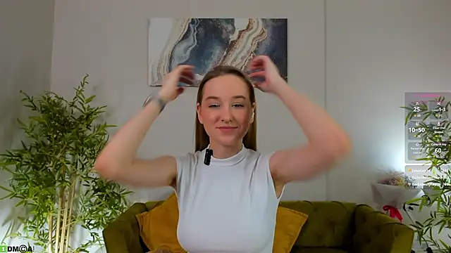 Sweett Monica online show from March 2, 5:08 am