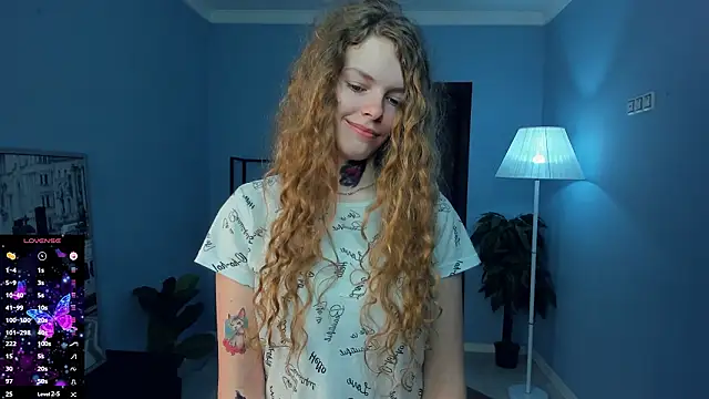 RayaNenlia online show from February 15, 5:21 am