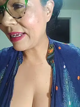 naughty doll horny online show from March 18, 10:31 am