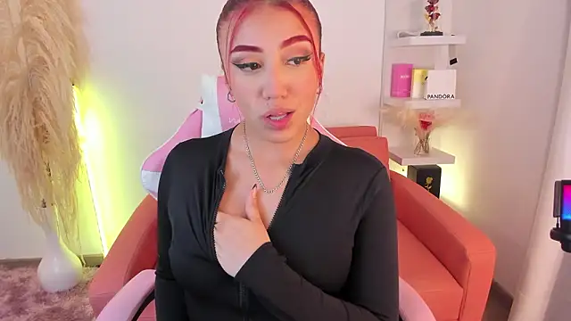 veronicaxx69 online show from February 4, 3:42 am