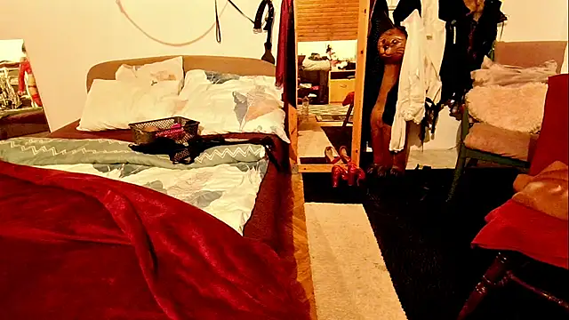 Hot Colettte online show from November 17, 10:43 pm