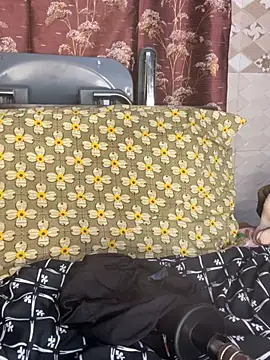 REMOVE- online show from March 2, 5:08 am