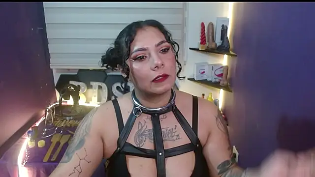 Alexa Slavehot777 online show from November 23, 6:05 am