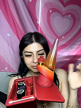 ThickerThanYoBitch online show from September 15, 2:47 pm