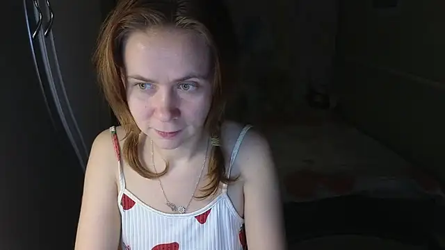 Riley Roo online show from December 19, 7:39 pm