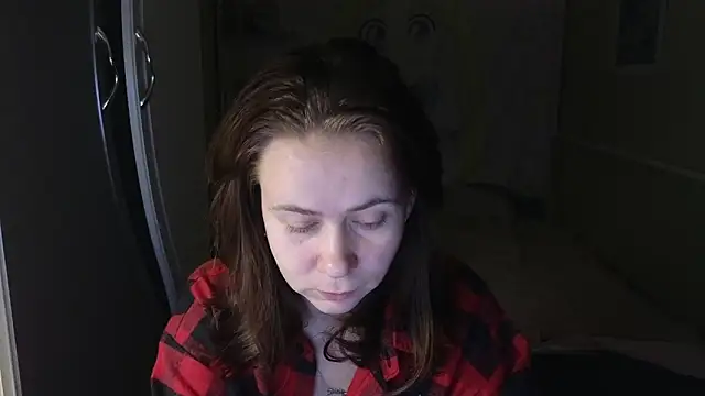 Riley Roo online show from November 24, 4:53 pm