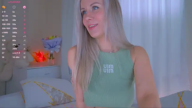 Nika Bloom online show from October 22, 5:01 am