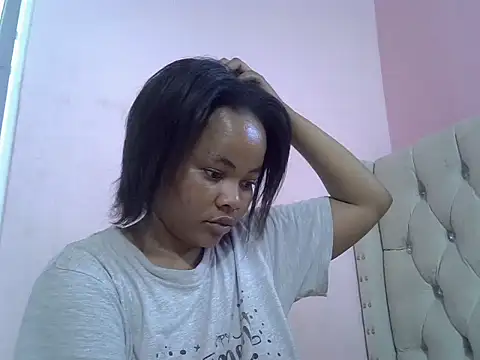 Amberay1 online show from September 28, 7:25 am