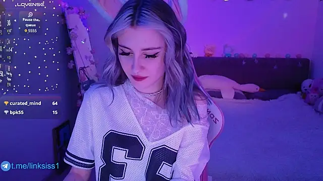 twicewetgirl online show from April 16, 2:39 pm