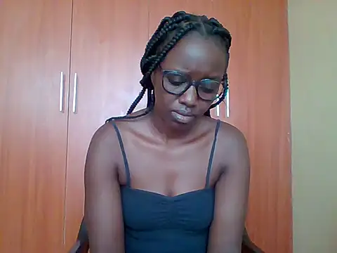 sexy darleen23 online show from February 18, 9:52 am