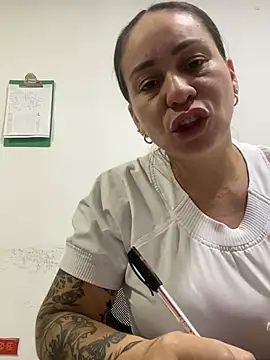 HealingHoney online show from February 22, 11:11 am