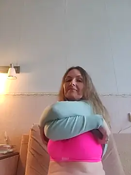 Evelina cute online show from October 5, 11:15 am