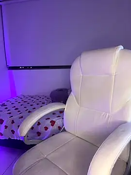 nyna 1 online show from September 27, 1:57 am