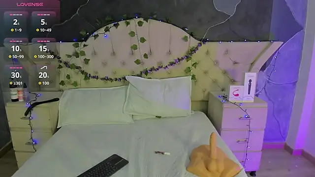 AmberGreyy  online show from November 1, 7:29 pm