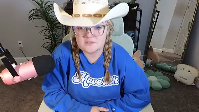 Briiantix online show from December 4, 3:42 am