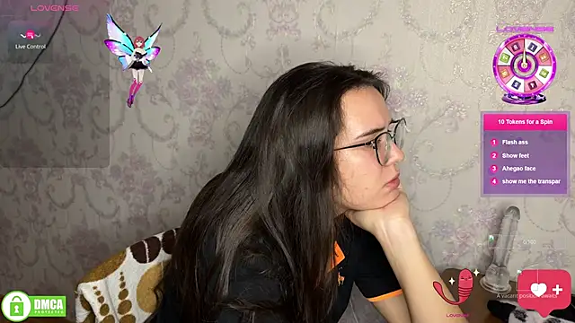 the princese online show from December 3, 8:44 pm