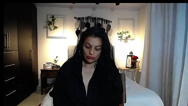 Lust Mom41 online show from November 20, 10:22 pm