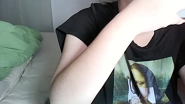 iamMalixxx online show from March 16, 1:04 pm