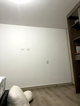 Latina vanessa online show from November 5, 3:23 am