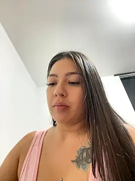 Latina vanessa online show from November 26, 3:07 am