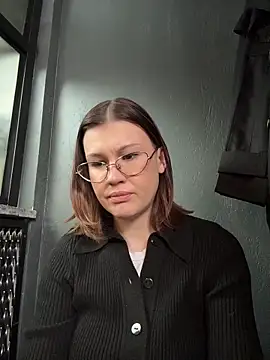 RinaCat online show from April 13, 8:04 am