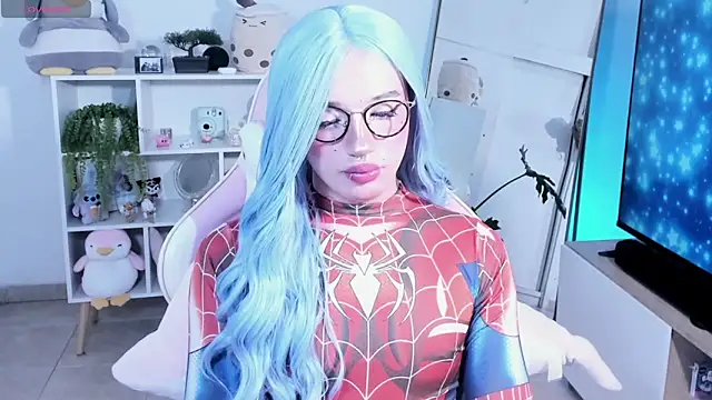 KloeKing   online show from April 14, 5:13 pm