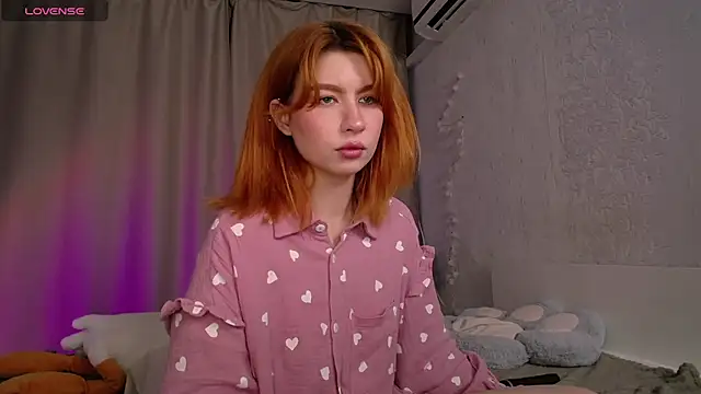 Snapshot of Evaa_Moonn_ chatting on September 14, 11:24 pm Evaa Moonn  online show from September 14, 11:24 pm