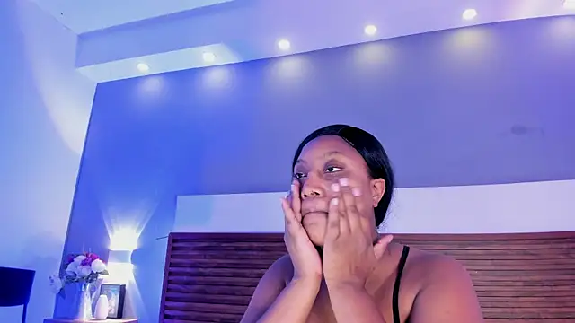 Adelehottman online show from December 23, 1:53 am