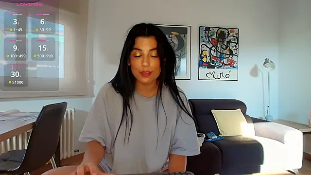 Arya 33 online show from November 19, 9:53 am