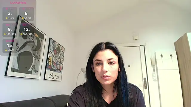 Arya 33 online show from September 19, 6:23 am